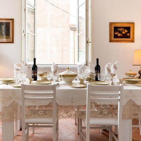 Borgo Stretto Bright Apartments Pisa Luaran gambar