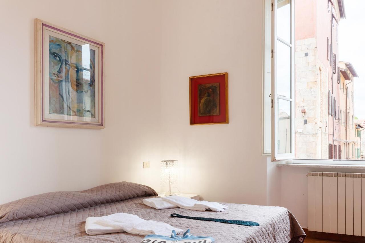 Borgo Stretto Bright Apartments Pisa Luaran gambar