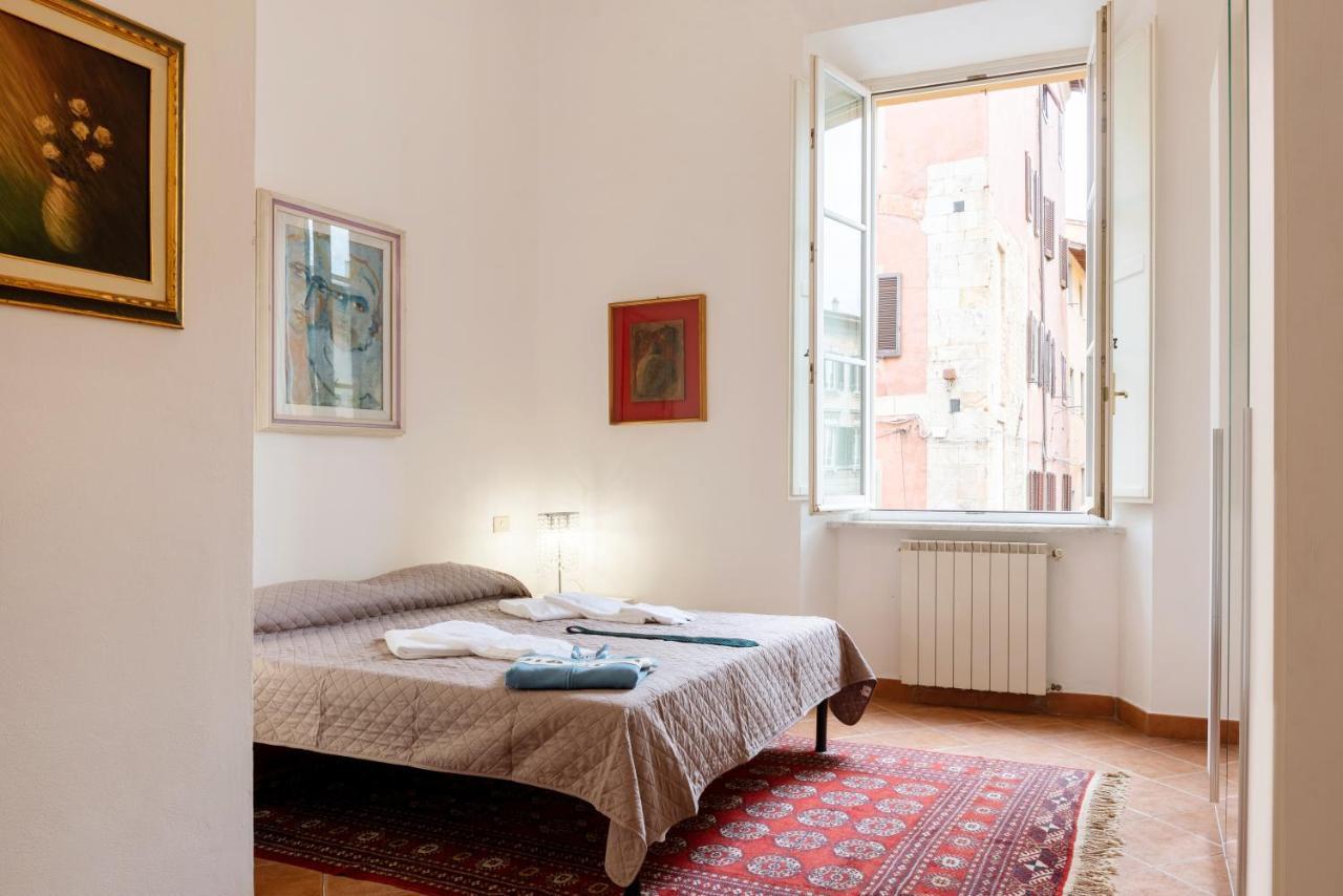 Borgo Stretto Bright Apartments Pisa Luaran gambar